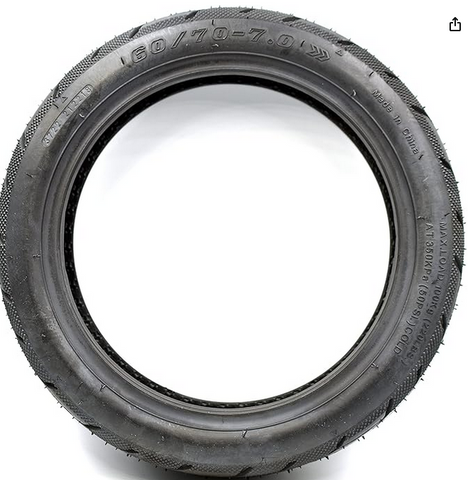 Pneumatico 60/70-7 per monopattino Xiaomi 4 PRO, ricambio compatibile per monopattini elettrici.